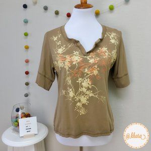 Gloria Vanderbilt Distressed Tee